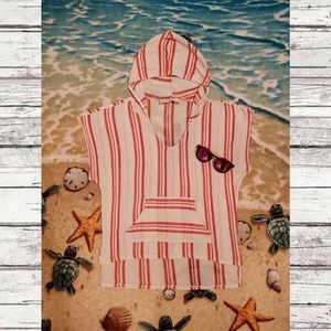 Cute summer shirt plus sunglasses w/ bamboo sides